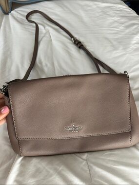 kate spade taupe crossbody bag with silver logo